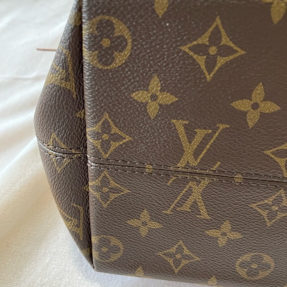 LV Lena PM - Picture 9 of 10